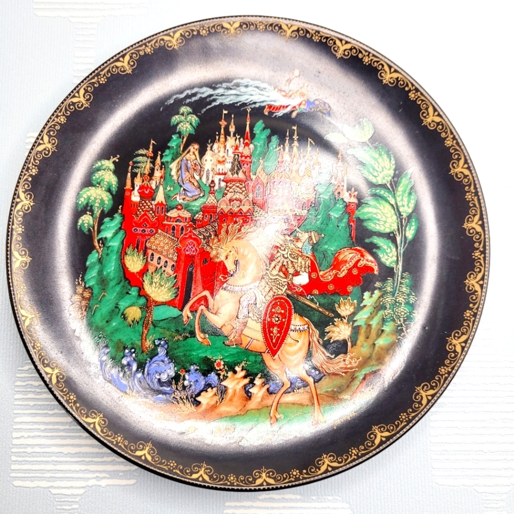 Vintage Russian Legends Plate, Ruslan and Ludmilla 1988